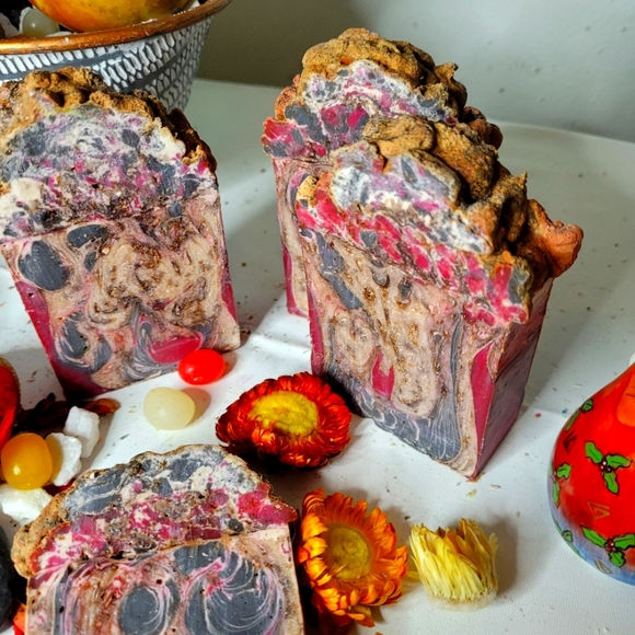 2 Dragon blood slayer scented large soap bars - Picture 13 of 15